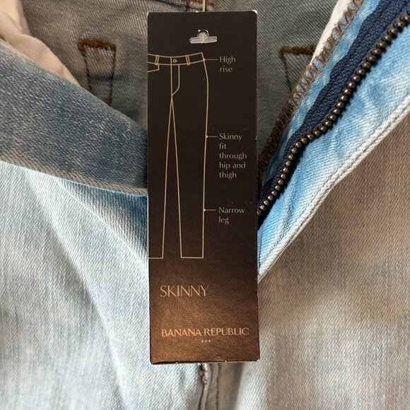 Banana Republic Women's Light Wash High-Rise Narrow Leg Skinny Jeans Siz… - Picture 7 of 10